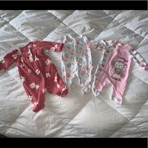 Lot of 3 newborn sleepers